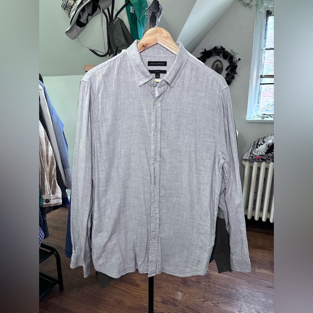 Grey Banana Republic Bottom-Down Shirt